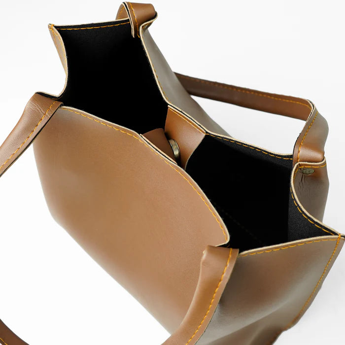 Leather-Daily Tote Bag Brown
